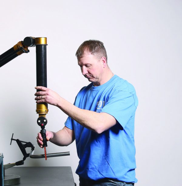 tube measuring and inspecting arm